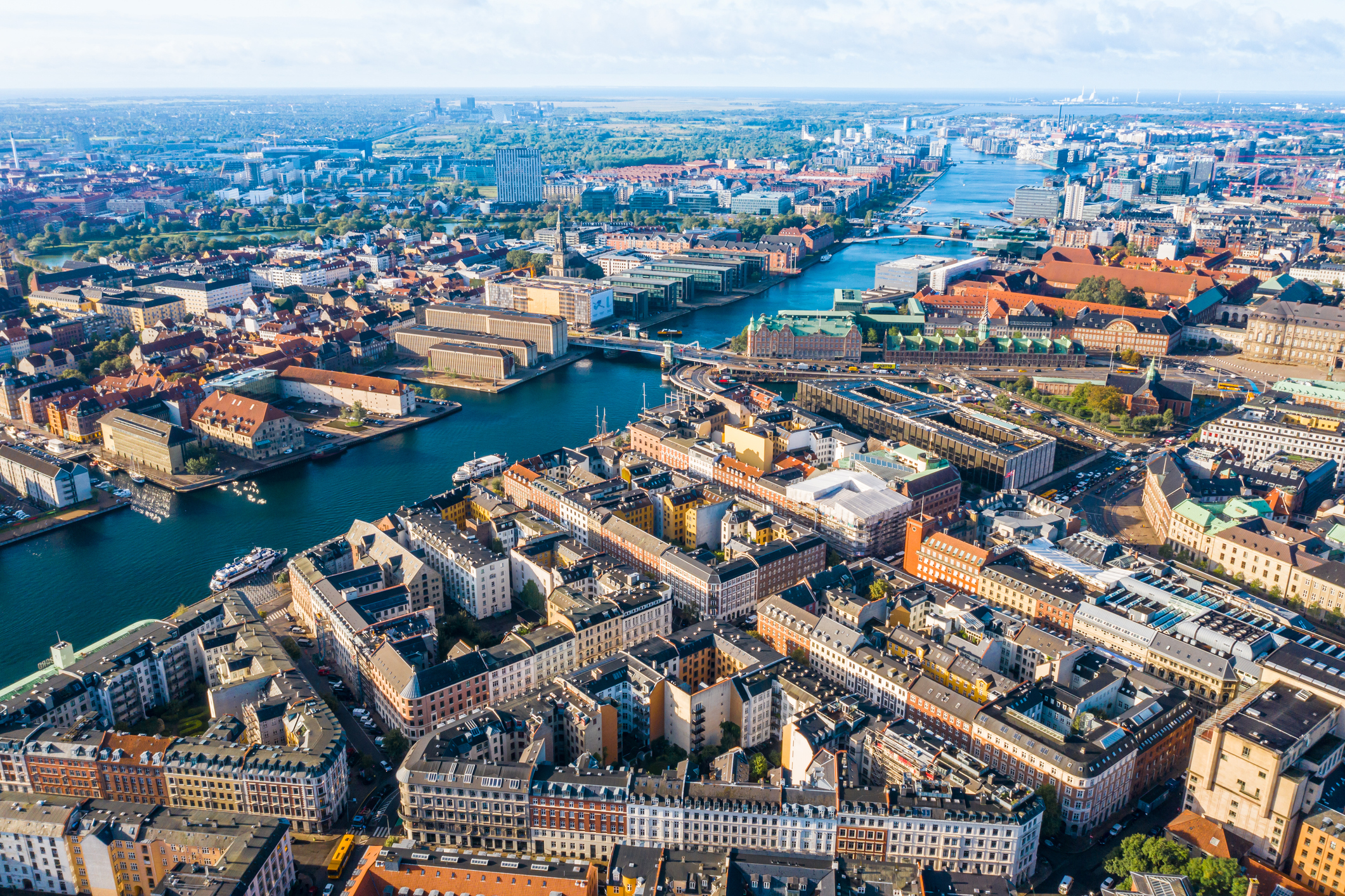 DEUTSCHE FINANCE INTERNATIONAL INVESTIERT 46 MIO. EUR IN 97 REIHENHÄUSER IN DÄNEMARK